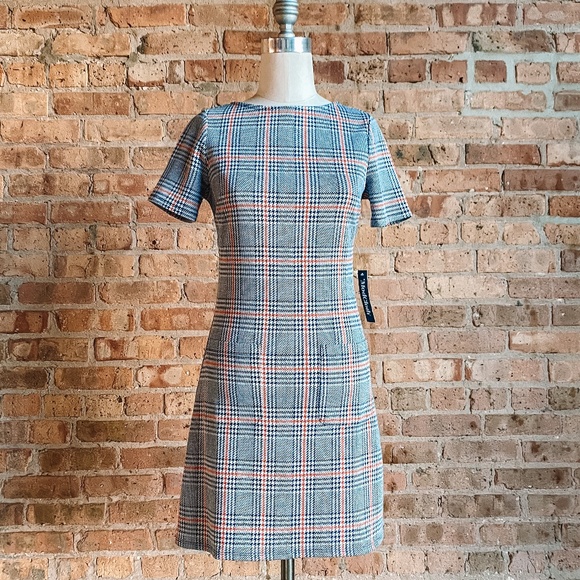 Modcloth Dresses & Skirts - NWT ModCloth Plaid Shift Dress with Front Pockets